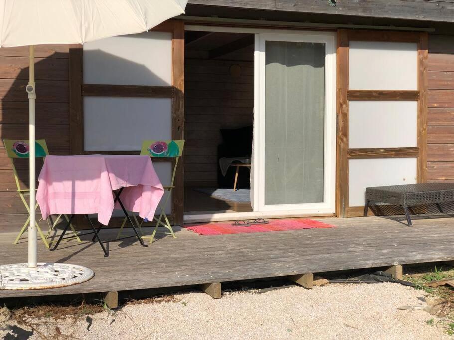 אקס-אן-פרובאנס Chalet Bois Cosy Avec Piscine Aix Nature מראה חיצוני תמונה