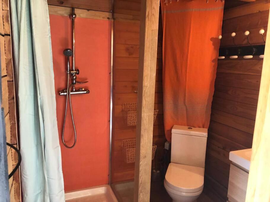 אקס-אן-פרובאנס Chalet Bois Cosy Avec Piscine Aix Nature מראה חיצוני תמונה